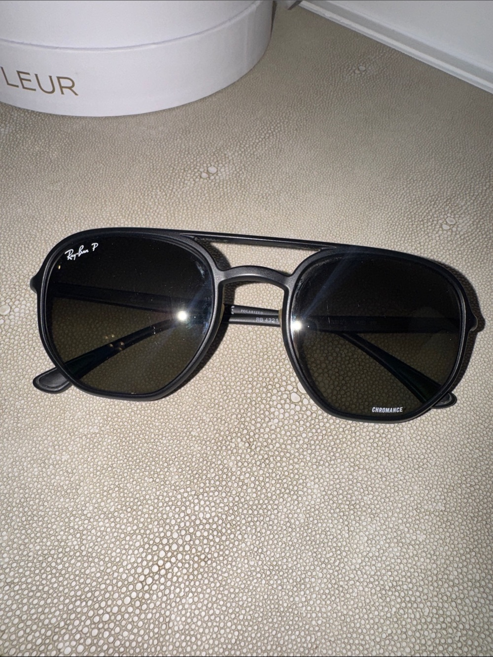 Round double bridge Rayban sunglasses